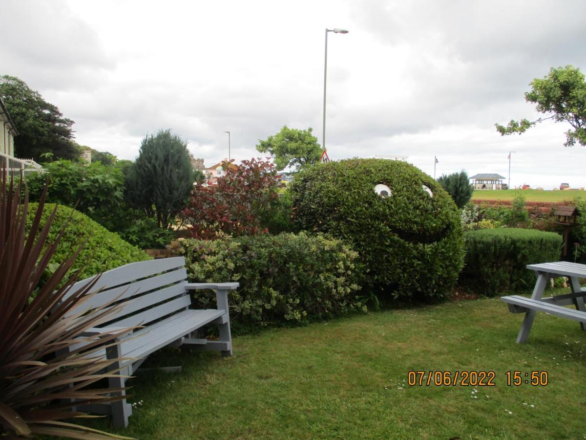 Sefton Lodge Seafront ,Panoramic Sea View Ensuite Balcony Rooms Available, Guest Garden Paignton Exterior photo